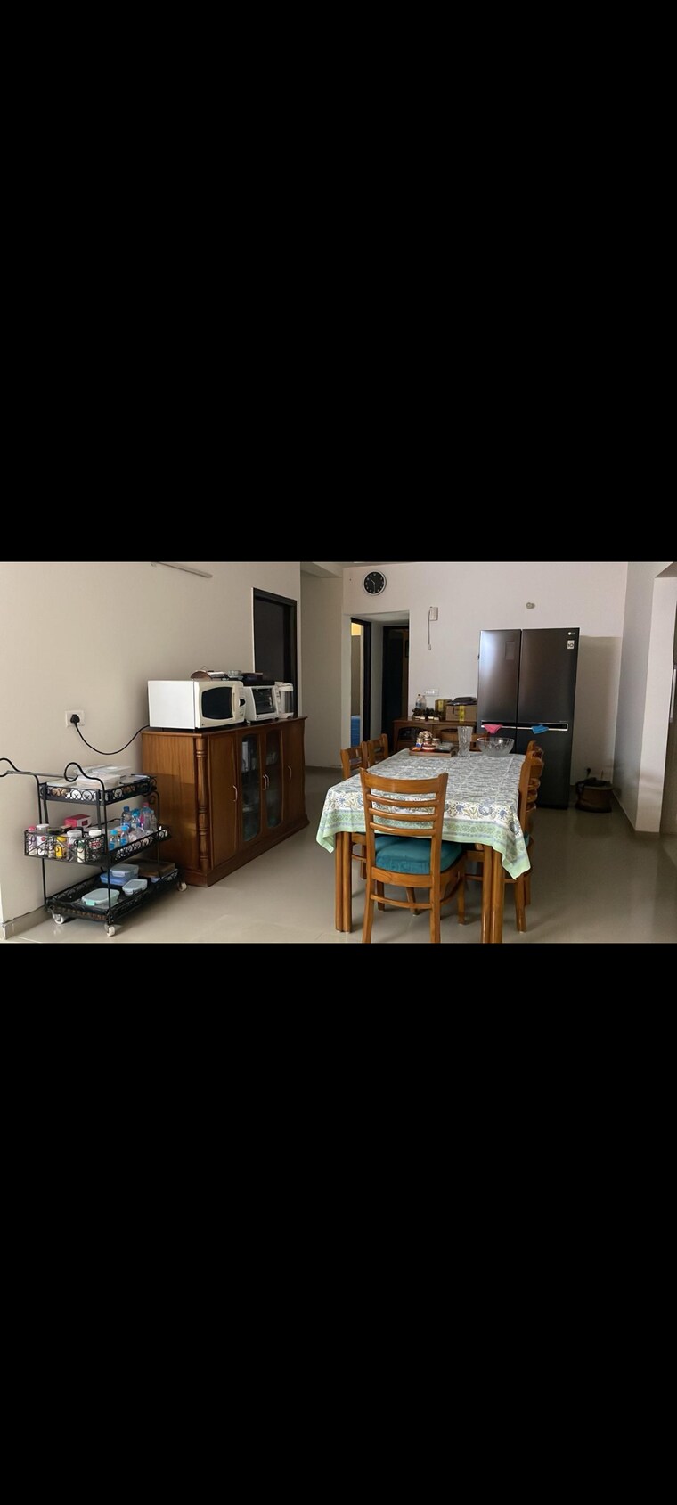 Living Room, antriksh-golf-view 4 Bedroom 2825 Sq.Ft. Apartment In Sector 78 Noida 9376224