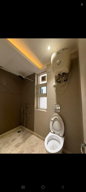 Bathroom in 4 BHK Apartment at Antriksh Golf View, Sector 78 – for Rent