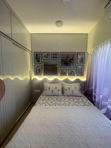 Bedroom in 2 BHK Apartment at Kanakia Silicon Valley, Powai – for Rent