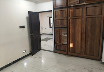 Room in 3 BHK Penthouse at Prajay Banjara, Banjara Hills – for Rent