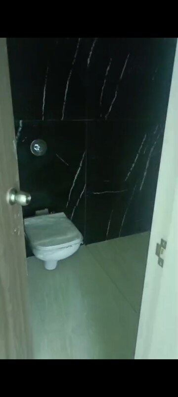 Furnished Amenities in 3 BHK Apartment at Forefront Primeria, Vile Parle East – for Rent