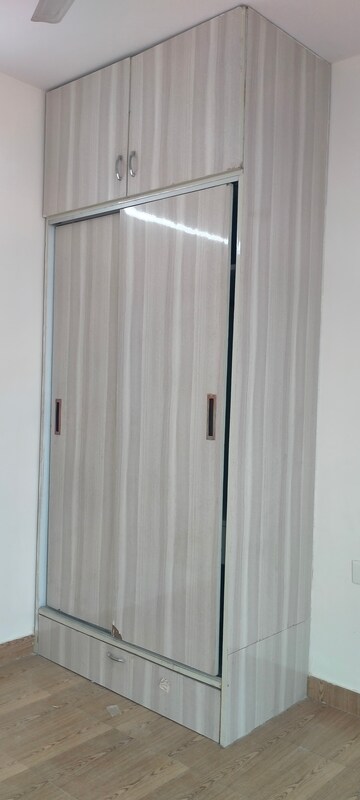 2 BHK Apartment For Rent in Tulip Lemon, Sector 69