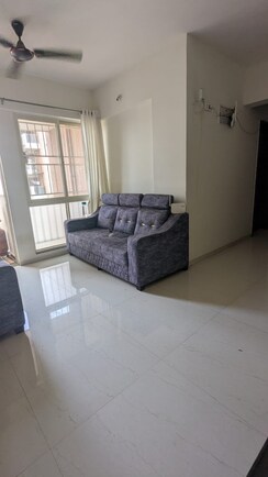 2 BHK + Pooja Room Apartment For Sale in Kohinoor Tinsel County