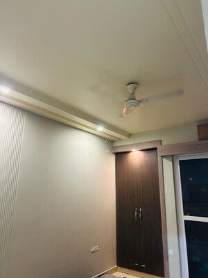 Furnished Amenities in 3 BHK Builder Floor at Sarfabad Village – for Sale