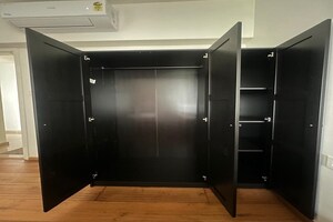 Room in 1 BHK Apartment at Godrej The Trees, Vikhroli East – for Rent