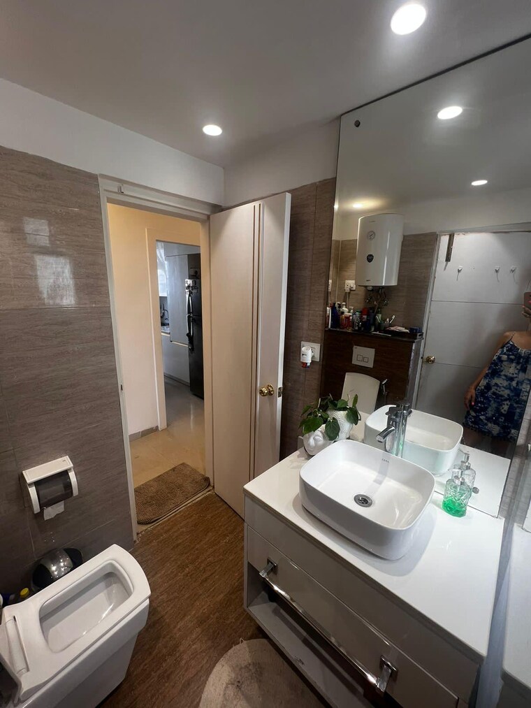 Master Bedroom, nk-sharma-savitry-greens 2 Bedroom 1350 Sq.Ft. Apartment In Lohgarh Zirakpur 9376364