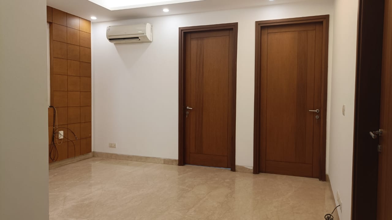 4 BHK Builder Floor For Rent in Green Park Extension