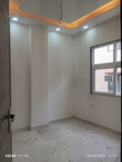 2 BHK Builder Floor For Sale in Rohini Sector 25
