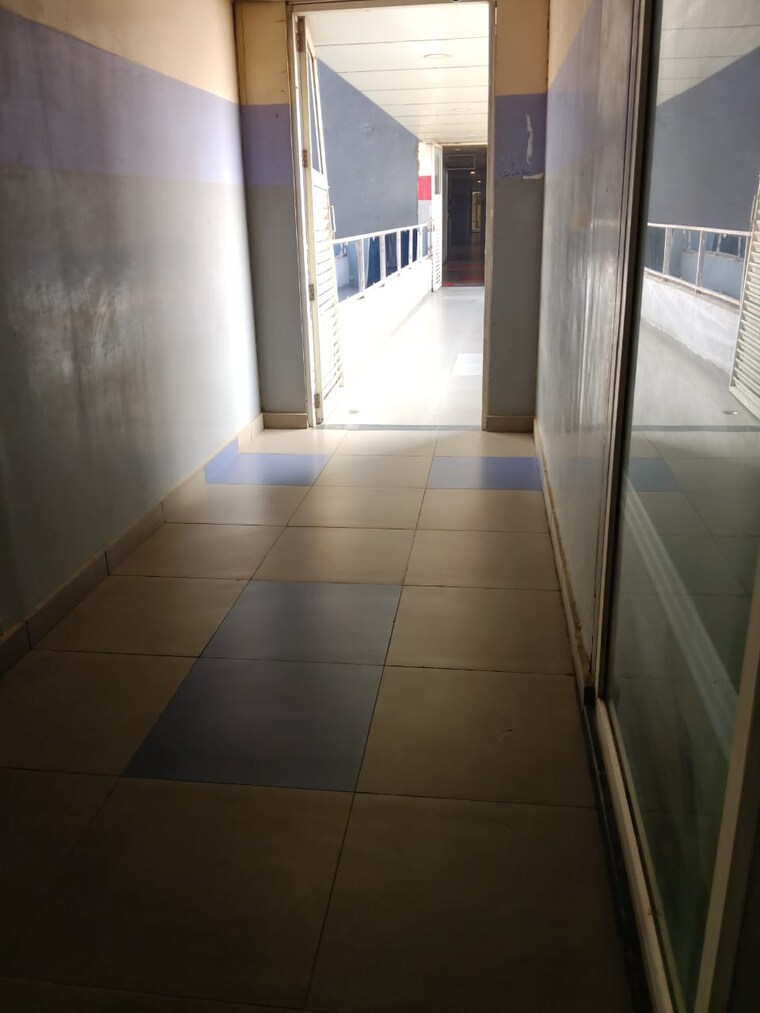 undefined, gaur-city-center Commercial Office Space 202 Sq.Ft. In Sector 4 Greater Noida Greater Noida 9376402