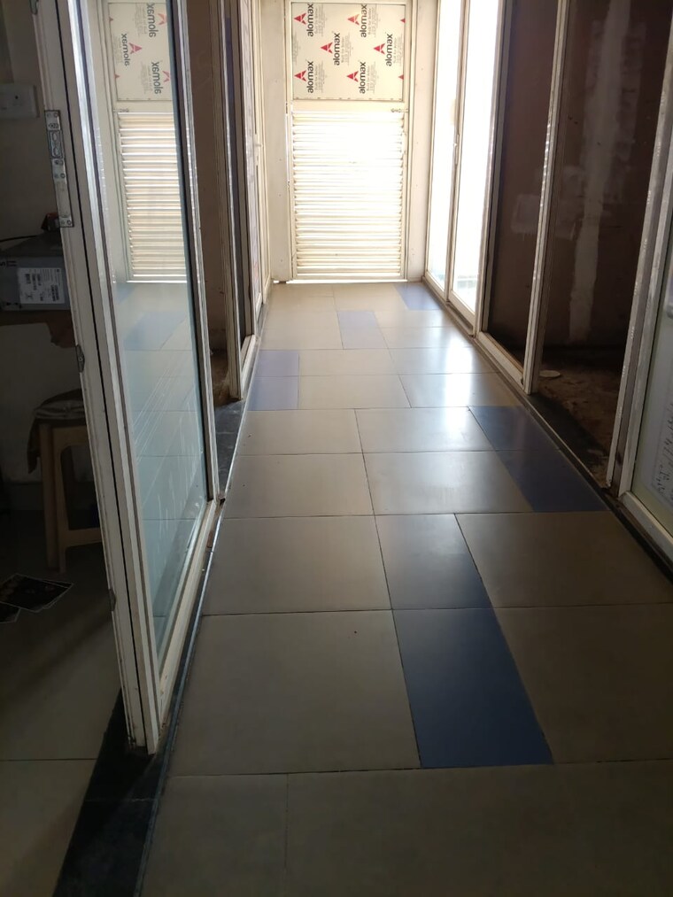 undefined, gaur-city-center Commercial Office Space 202 Sq.Ft. In Sector 4 Greater Noida Greater Noida 9376402