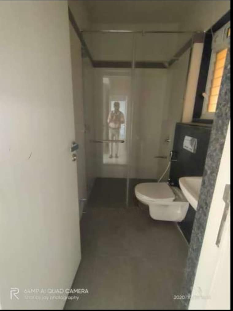 Bathroom, rustomjee-urbania-azziano 2 Bedroom 691 Sq.Ft. Apartment In Thane West Thane 9376409