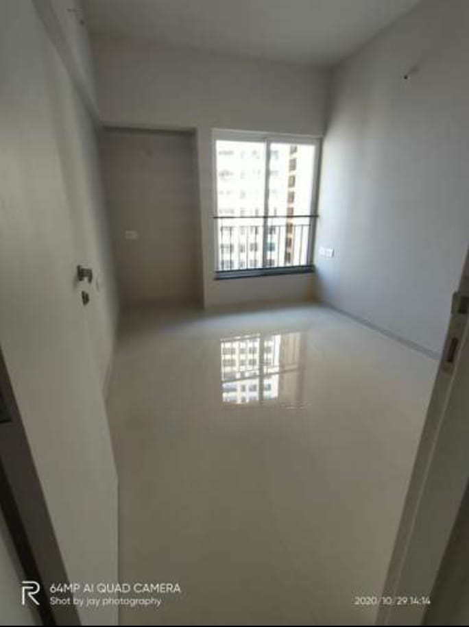 2 BHK + Pooja Room Apartment For Sale in Rustomjee Urbania Azziano