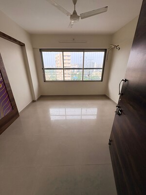 Room in 1 BHK Apartment at Mishal Leela Mandir CHS, Chembur – for Rent