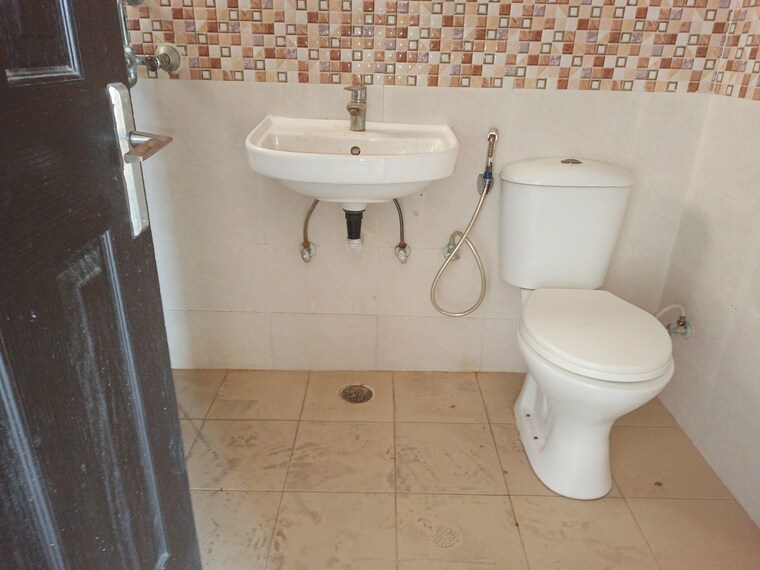 Bathroom, jm-florence 2 Bedroom 1197 Sq.Ft. Apartment In Tech Zone 4 Greater Noida Greater Noida 9376467