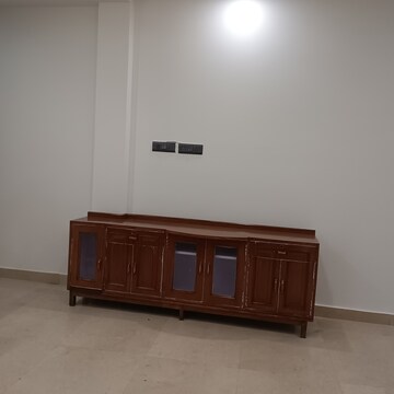 Furnished Amenities in 2 BHK Builder Floor at Kalkaji – for Rent