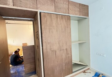 Room in 3 BHK Apartment at Anuhar Rami Reddy Towers, Alkapoor – for Rent