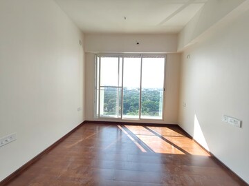 Room in 3.5 BHK Apartment at Sagitarius Bluegrass Residences, Kalyani Nagar – for Sale