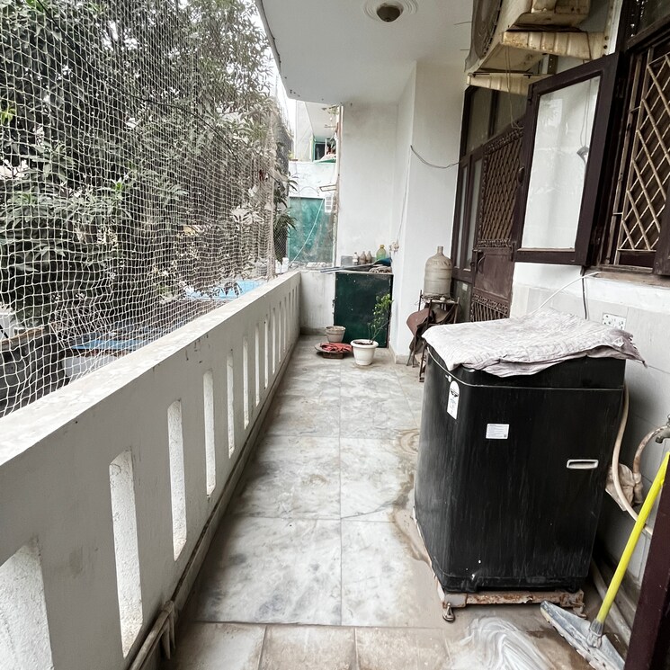 Kitchen, paras-pld-homes 2 Bedroom 2000 Sq.Ft. Builder Floor In Sector 42 Faridabad 9376521