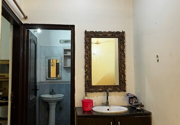 Kitchen in 2 BHK Builder Floor at Paras PLD Homes, Sector 42 – for Rent