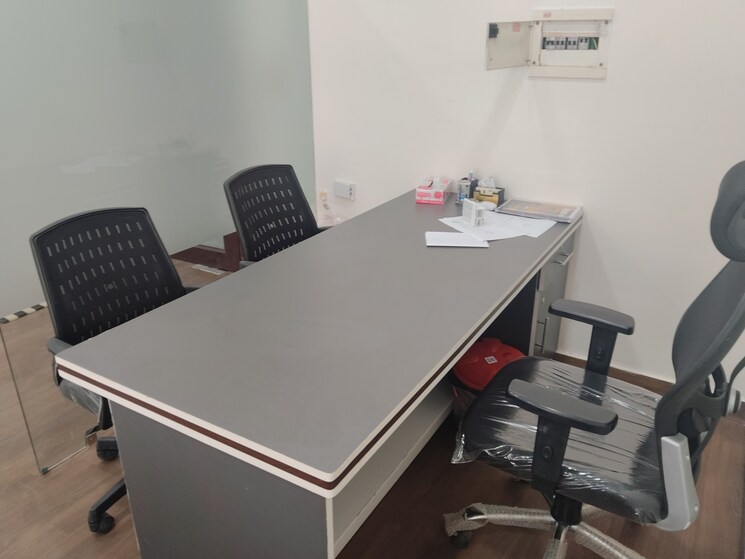 Team Area, netaji subhash place Commercial Office Space 419 Sq.Ft. In Netaji Subhash Place Delhi 9376514