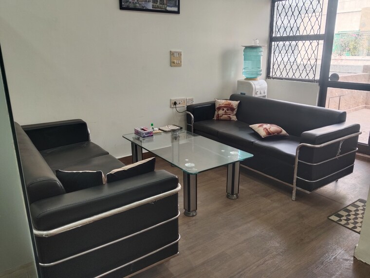 Team Area, netaji subhash place Commercial Office Space 419 Sq.Ft. In Netaji Subhash Place Delhi 9376514