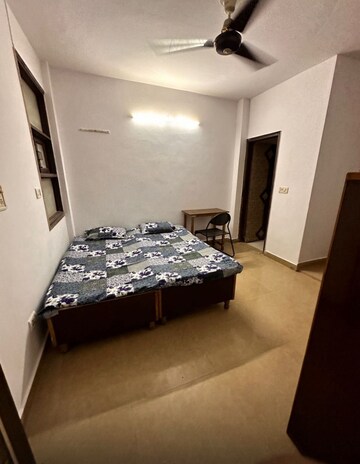 Bedroom in 1 RK Builder Floor at Lado Sarai – for Rent