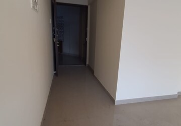 Room in 1 BHK Apartment at Patrachawl Mhada, Goregaon West – for Rent