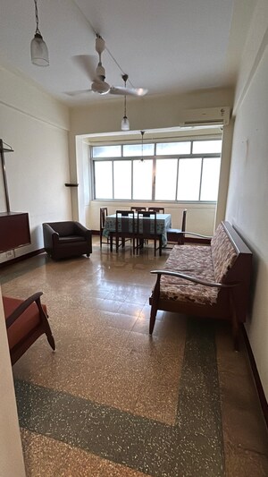 2 BHK Apartment For Sale in Colaba