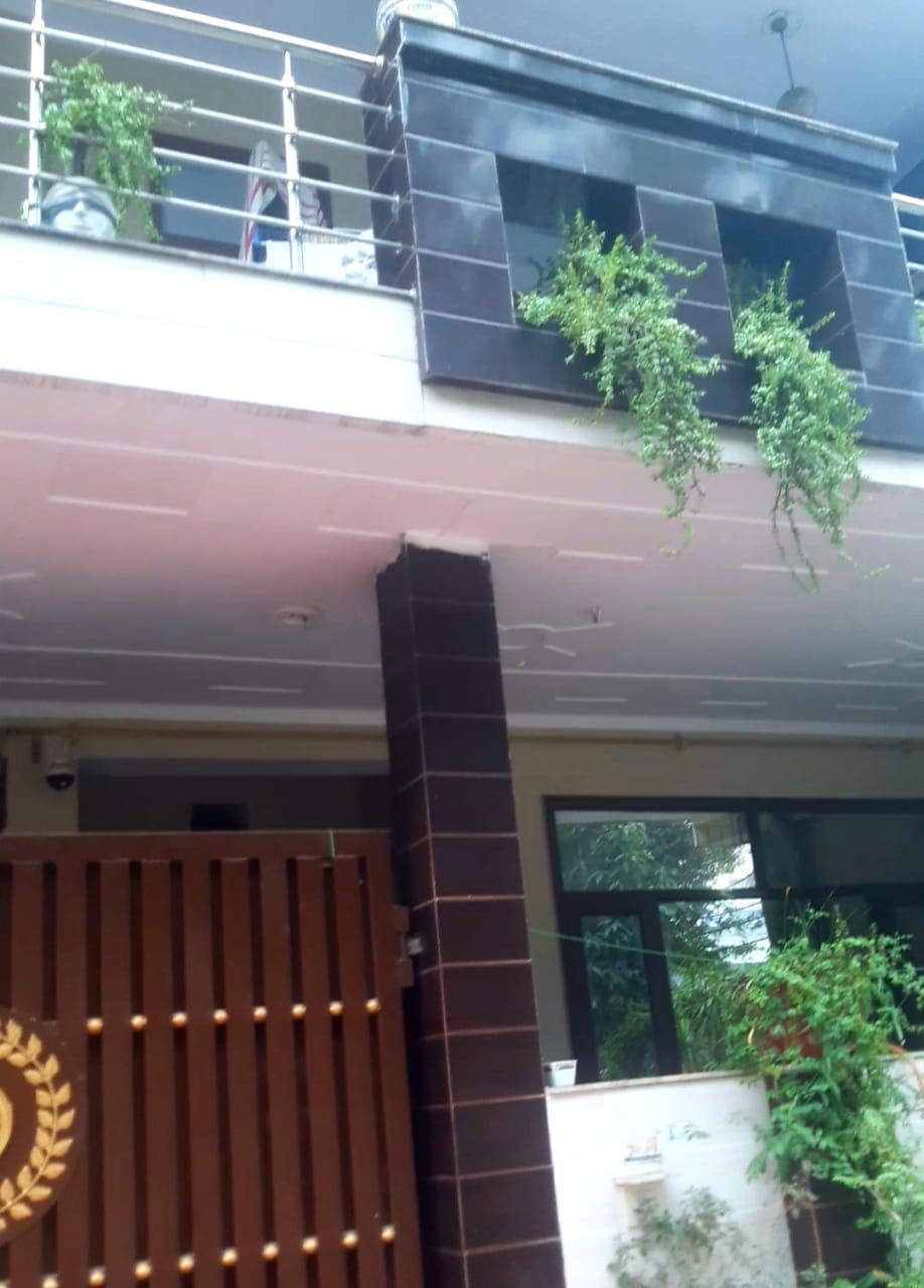 3 BHK Builder Floor For Rent in Vasundhara Sector 1