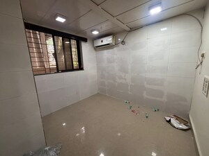 Bathroom in 1.5 BHK Apartment at Moreshwar Kamal, Kolshet – for Rent