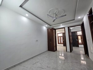1.5 BHK Builder Floor For Rent in Saket