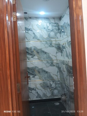 Bathroom in 3 BHK Builder Floor at Rohini Sector 25 – for Sale