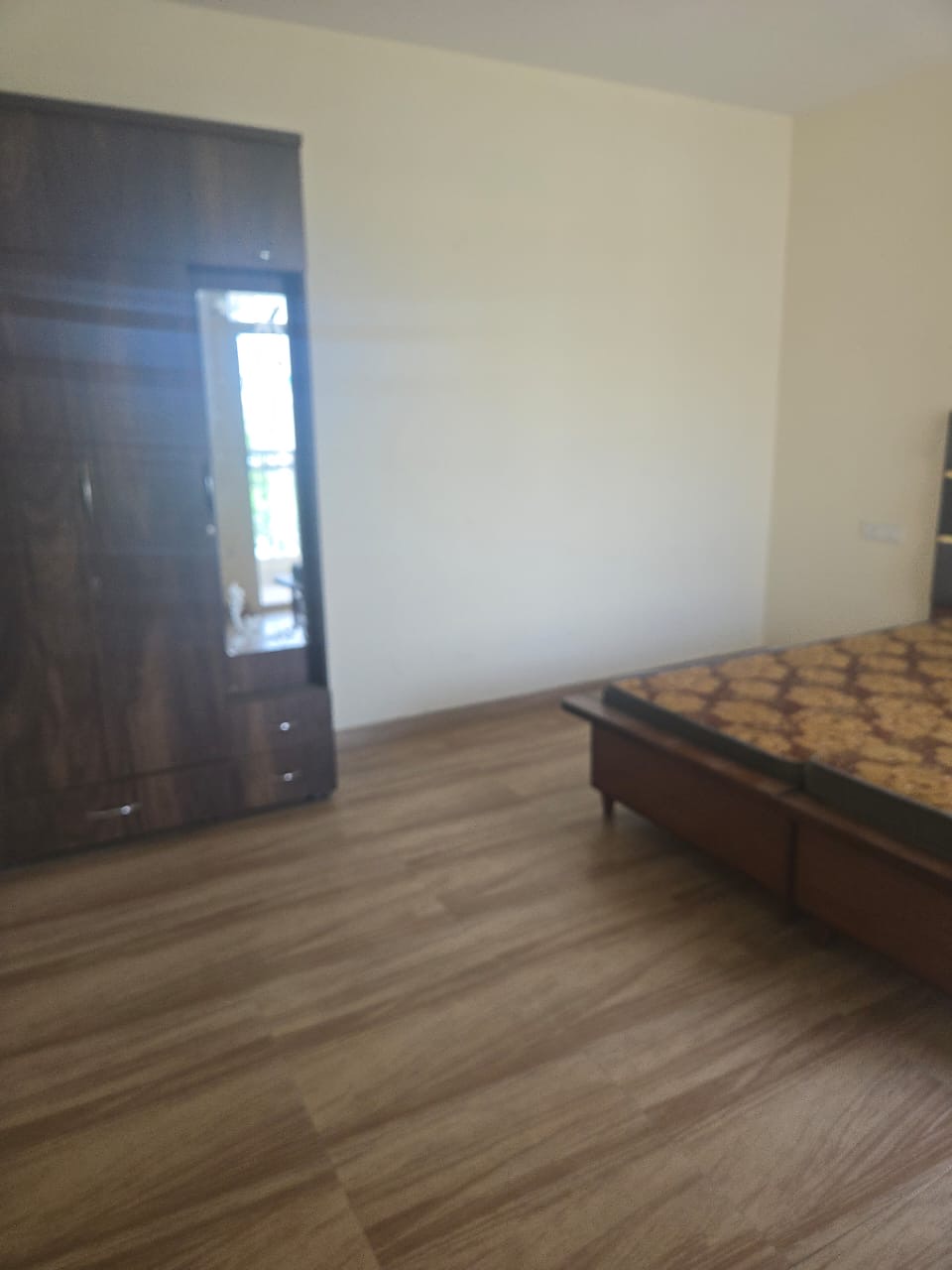 2 BHK Builder Floor For Rent in Mantri Pinnacle