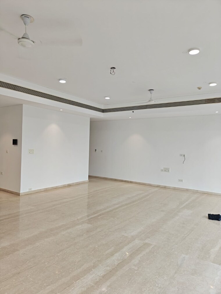 Room, bombay-realty-island-city-center-icc 4 Bedroom 3500 Sq.Ft. Apartment In Wadala Mumbai 9376591