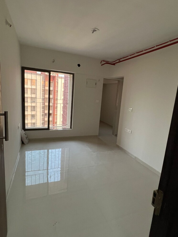 Room, kalpataru-immensa 2 Bedroom 637 Sq.Ft. Apartment In Kolshet Road Thane 9376601