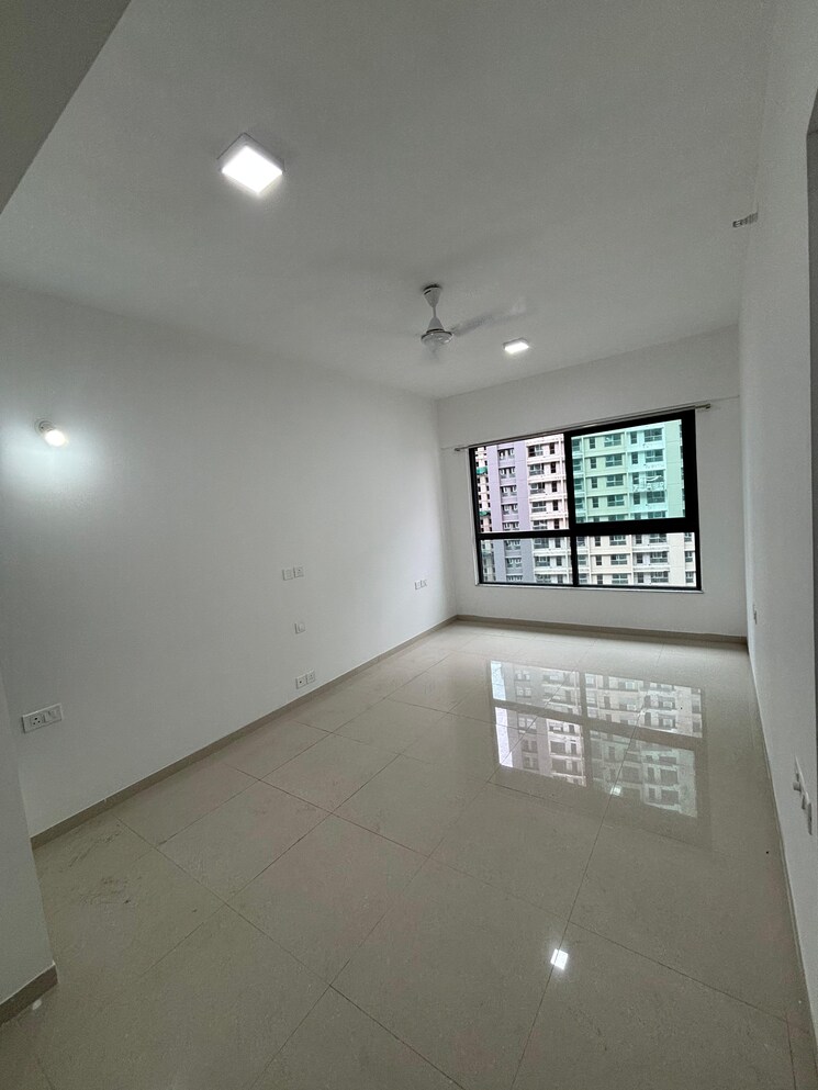 Room, kalpataru-immensa 2 Bedroom 637 Sq.Ft. Apartment In Kolshet Road Thane 9376601