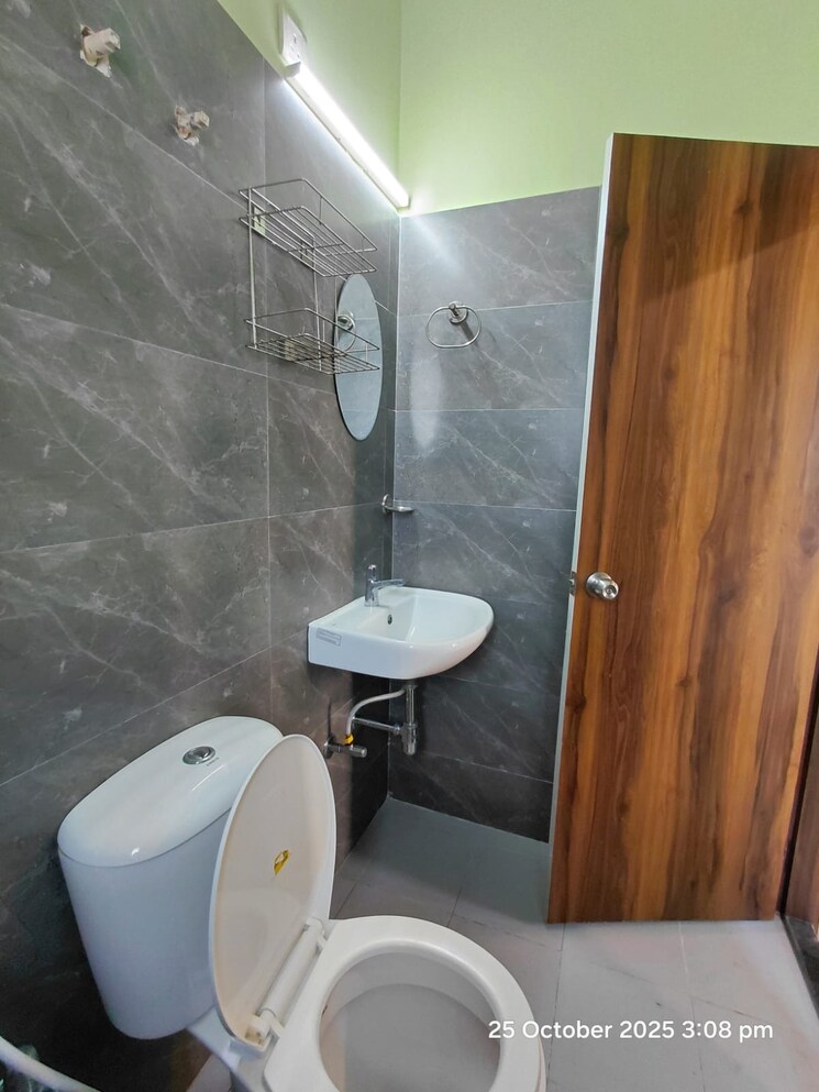 Bathroom, manor-wood-winds 3 Bedroom 1011 Sq.Ft. Apartment In New Town Action Area 1 Kolkata 9376633