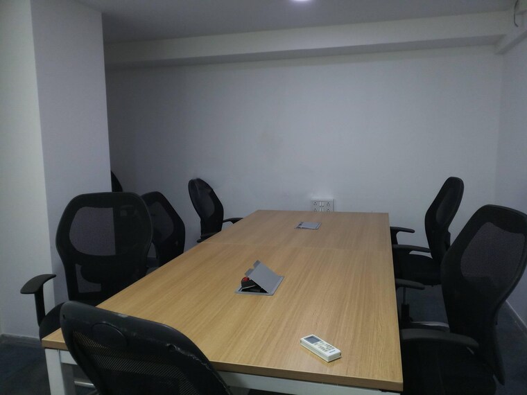 Team Area, senapati bapat road Commercial Office Space 6200 Sq.Ft. In Senapati Bapat Road Pune 9376645