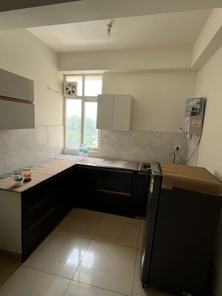 Kitchen, avl-36-gurgaon 1 Bedroom 406 Sq.Ft. Apartment In Sector 36 Gurgaon 9376692