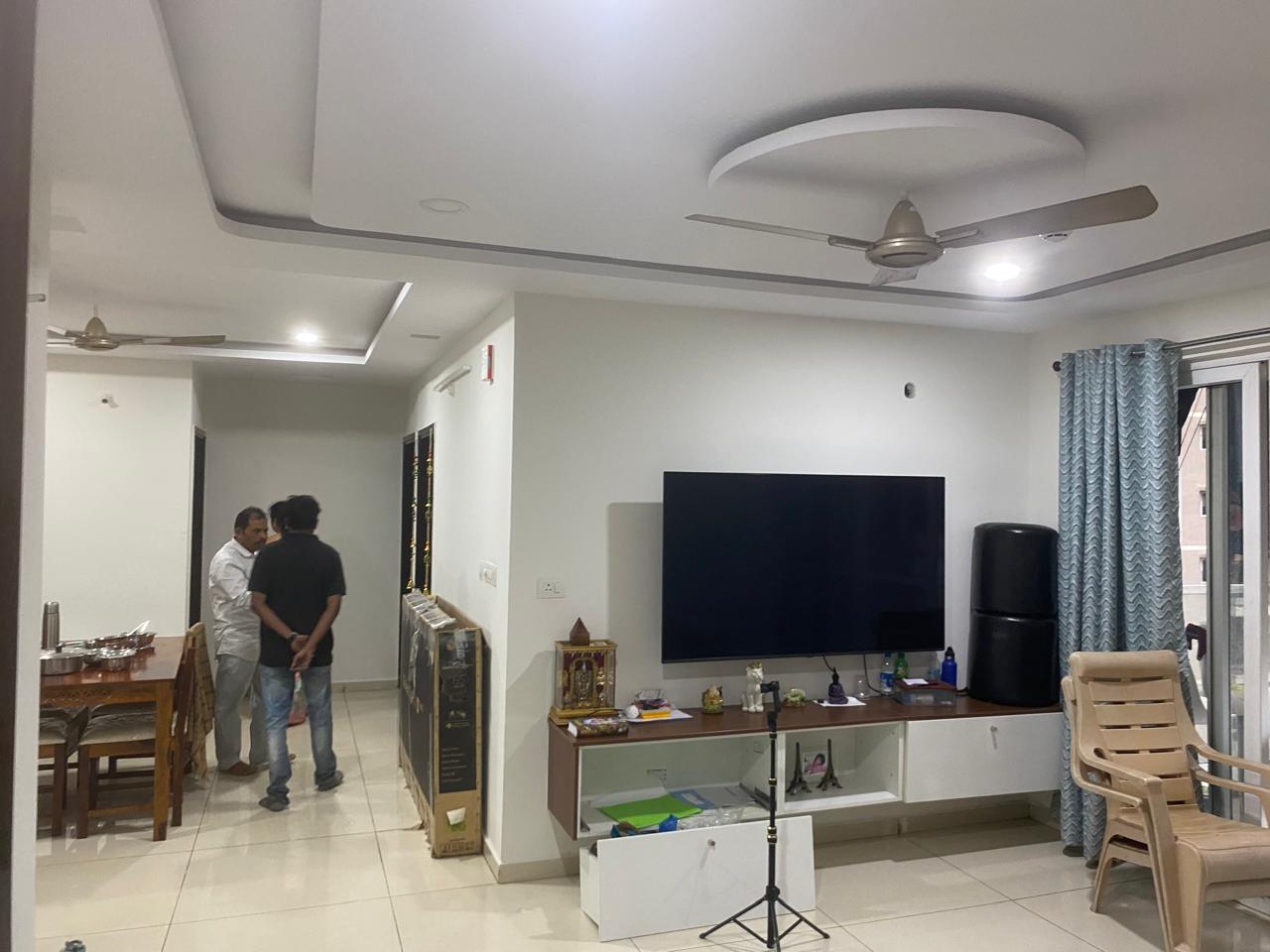 3 BHK + Pooja Room Apartment For Rent in Marina Skies