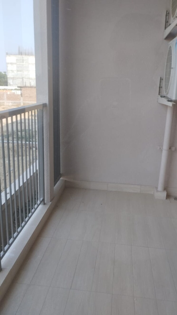 Balcony, dlf-gardencity-enclave 3 Bedroom 2000 Sq.Ft. Builder Floor In Sector 93 Gurgaon 9376742