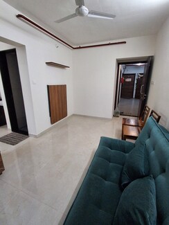 2 BHK Apartment For Sale in Vandana CHS Kandivali