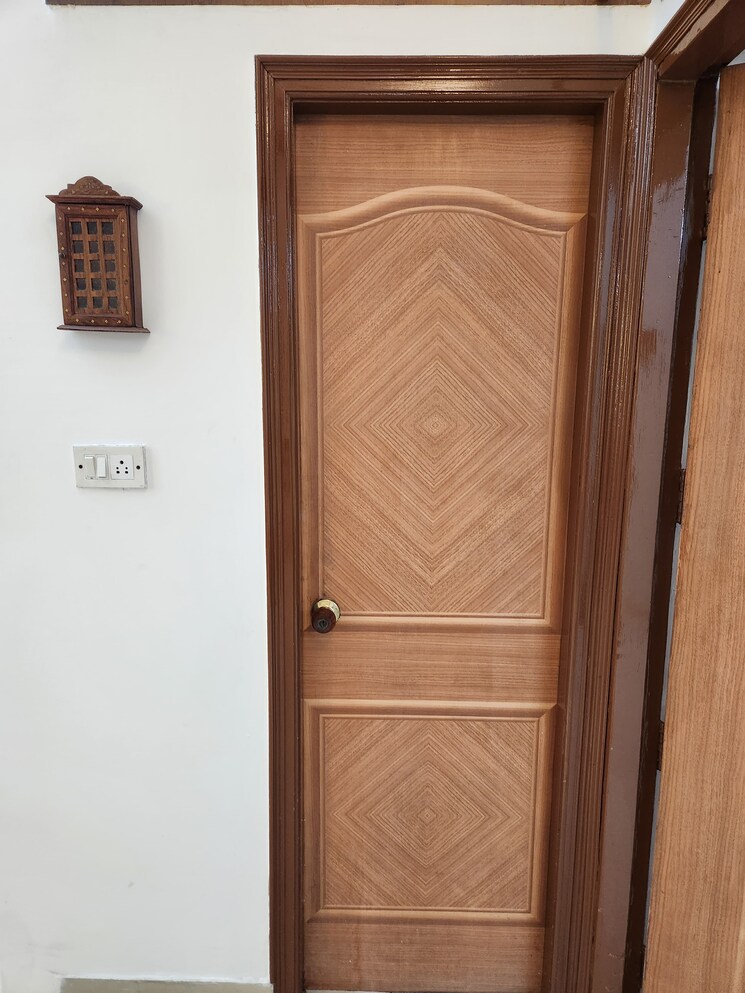 Bathroom, sheikh sarai 5 Bedroom 2500 Sq.Ft. Villa In Sheikh Sarai Delhi 9376709