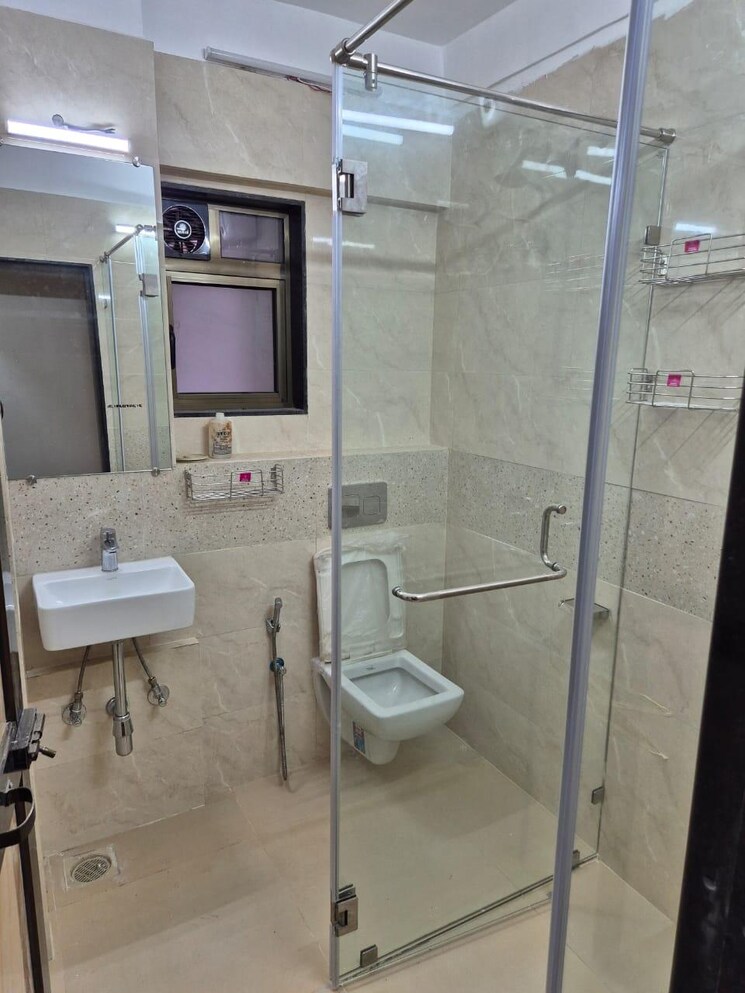 Bathroom, lodha-seaview 4 Bedroom 2560 Sq.Ft. Apartment In Malabar Hill Mumbai 9376818