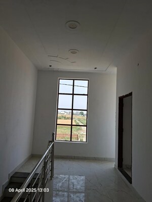 Room in 3 BHK Independent House at Chandrabani – for Sale