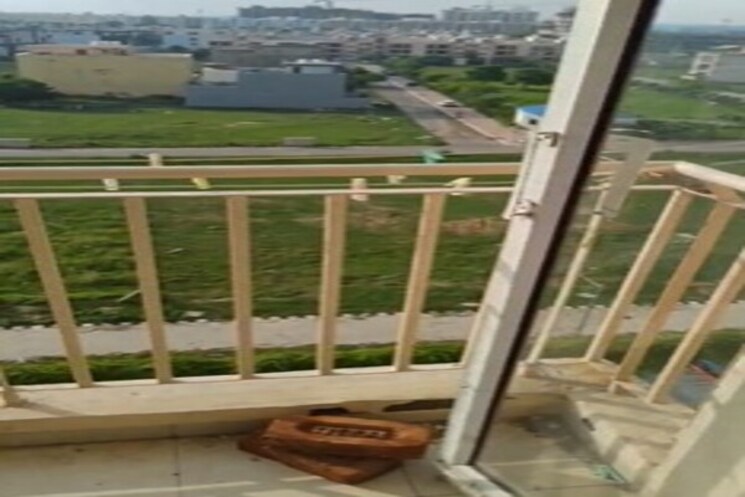 Balcony, wave-city 2 Bedroom 820 Sq.Ft. Builder Floor In Wave City Ghaziabad 9376903