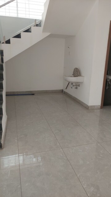 Room in 3 BHK Villa at Srinidhi Hill Park, Bachupally – for Sale