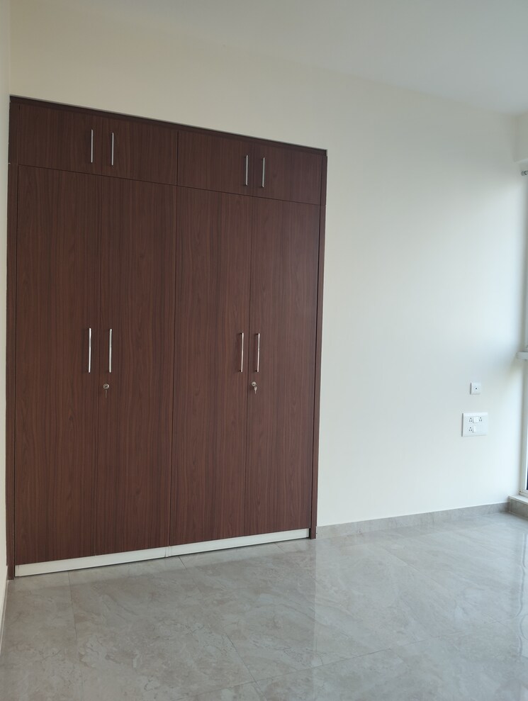 Room, tata-serein 3 Bedroom 970 Sq.Ft. Apartment In Pokhran Road No Two Thane 9376958