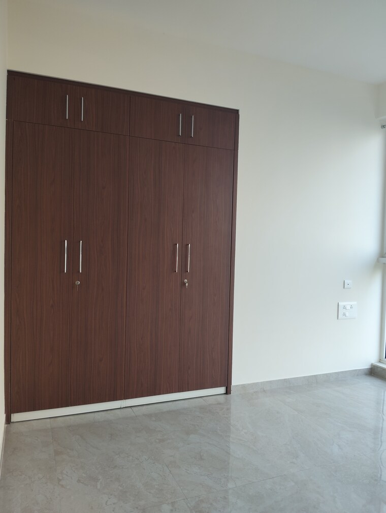 Room, tata-serein 3 Bedroom 970 Sq.Ft. Apartment In Pokhran Road No Two Thane 9376958