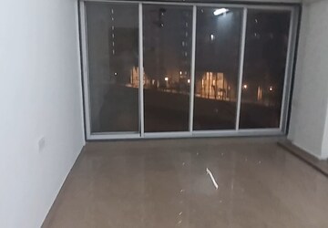 2 BHK Apartment For Rent in Goregaon East